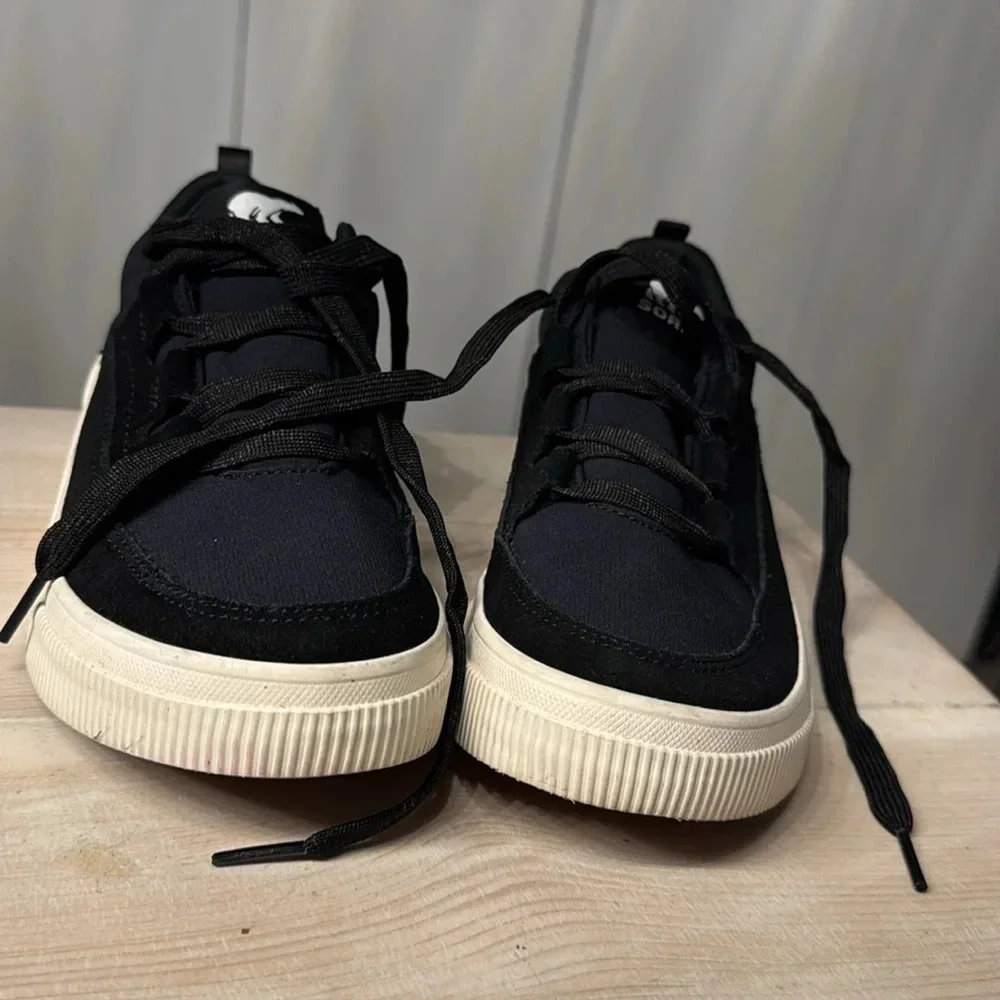 Sorel sneakers